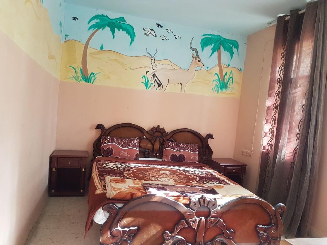 Dana Moon Hostel Extérieur photo